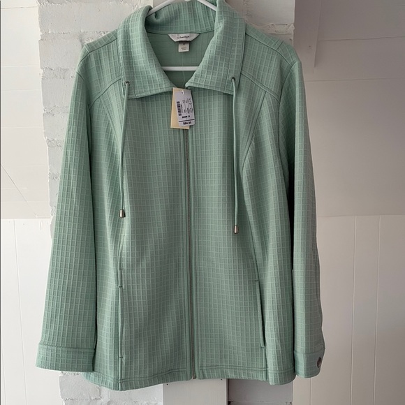 Jackets & Blazers - New Women's light Green Jacket